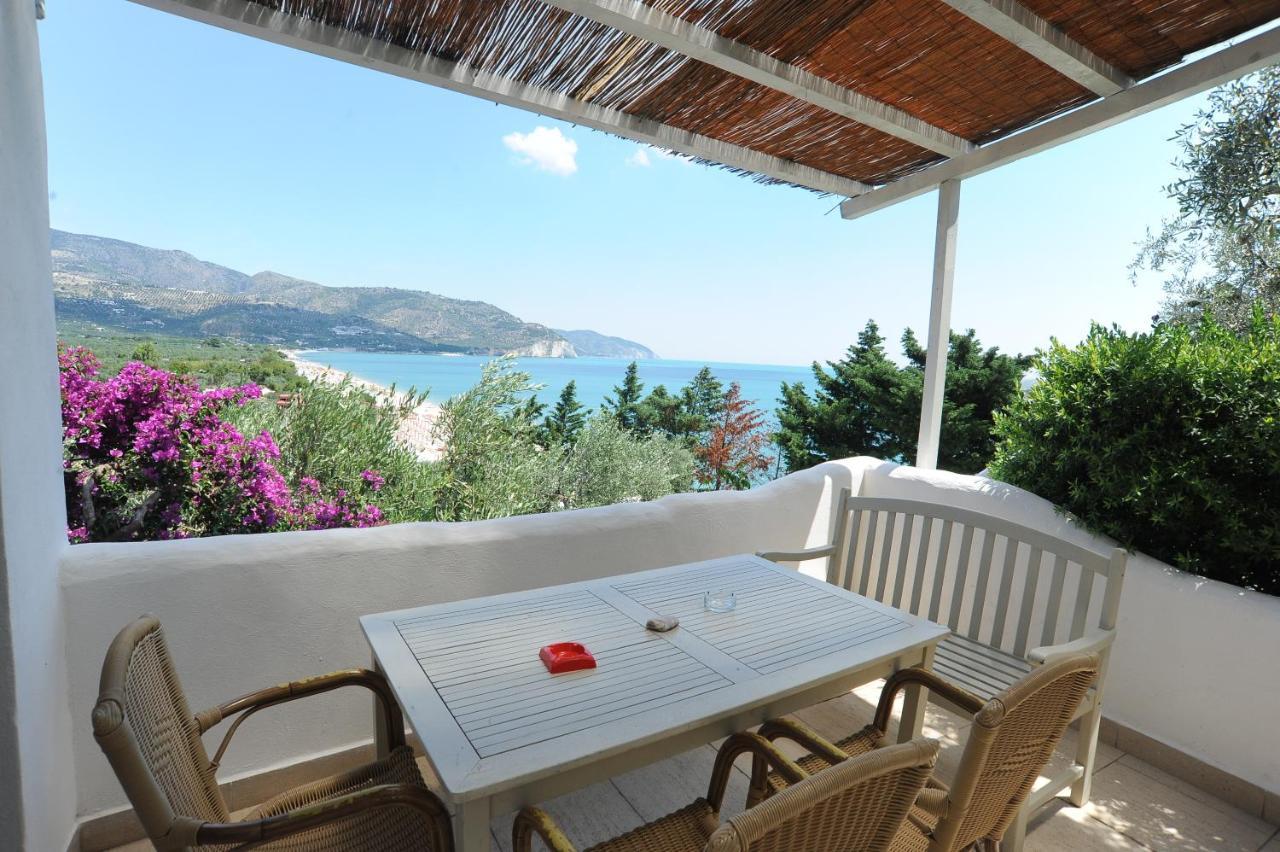 Case Vacanza Montesaraceno Mattinata Exterior photo